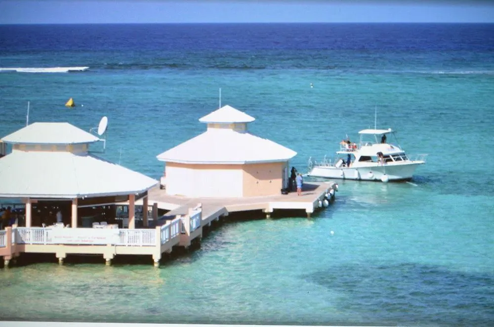 Morritt'S Tortuga Club Resort Gun Bay